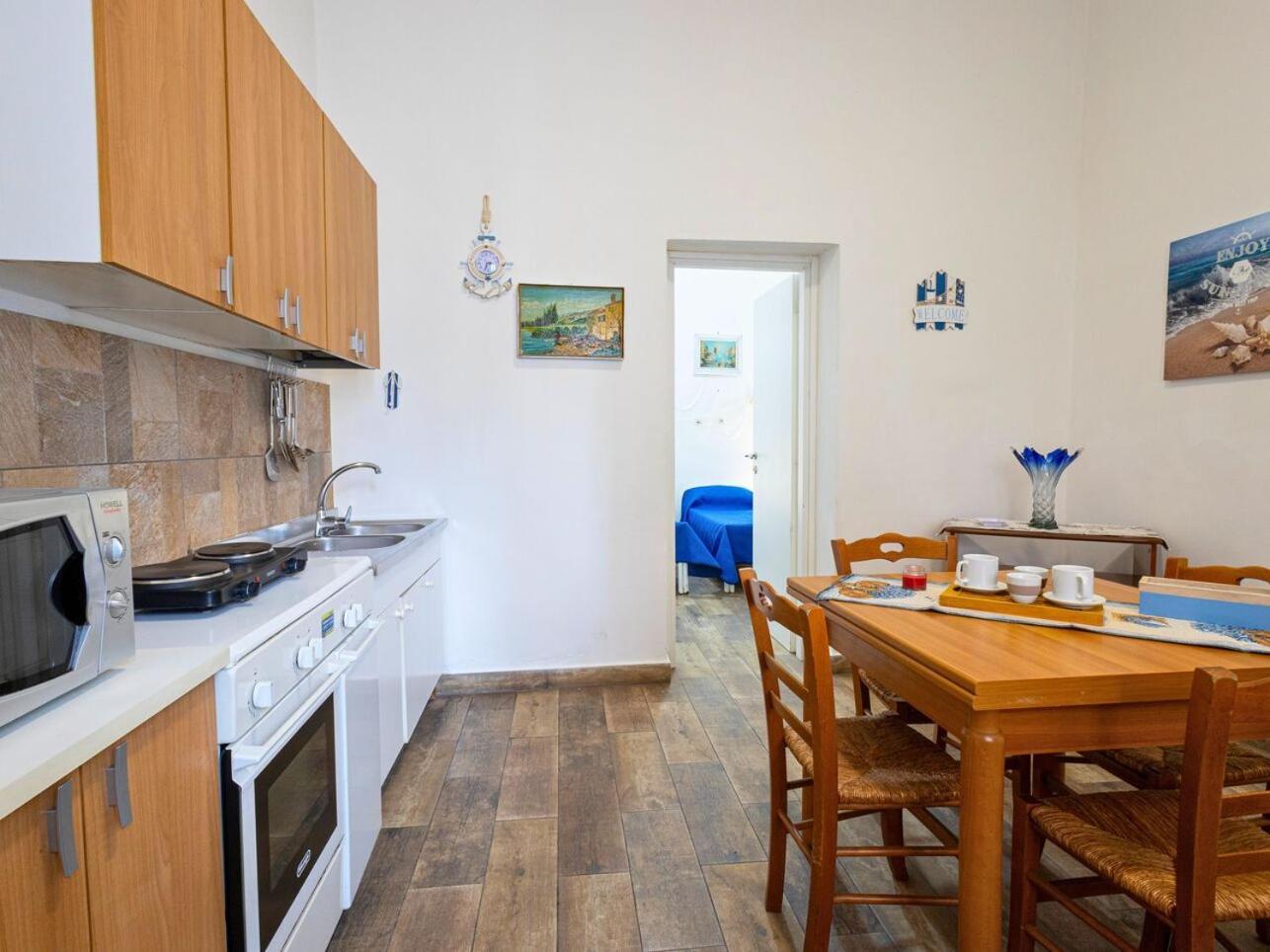 Lovely Apartment In Palermo-Sferracavallo Esterno foto